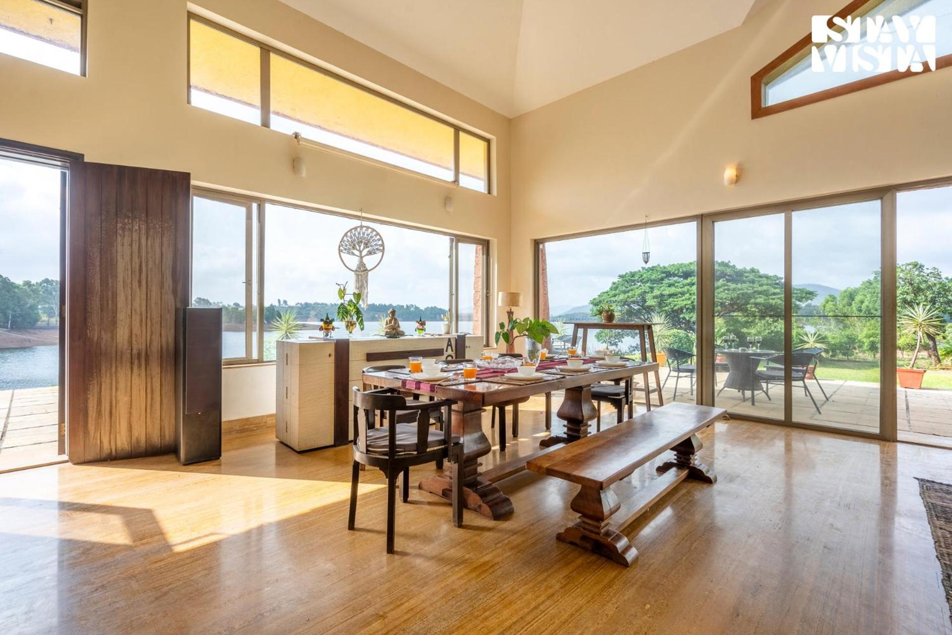 Stayvista At Three Shores With Lake View & Alfresco Dining Khamshet Eksteriør billede