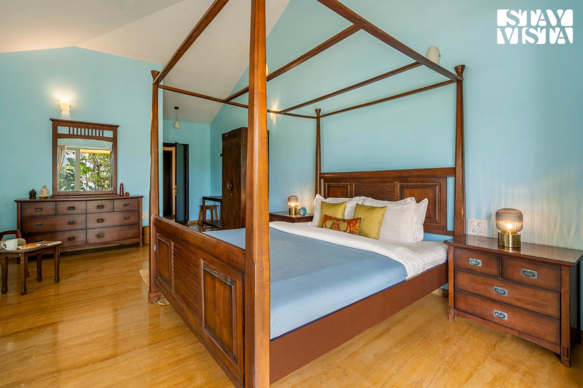 Stayvista At Three Shores With Lake View & Alfresco Dining Khamshet Eksteriør billede