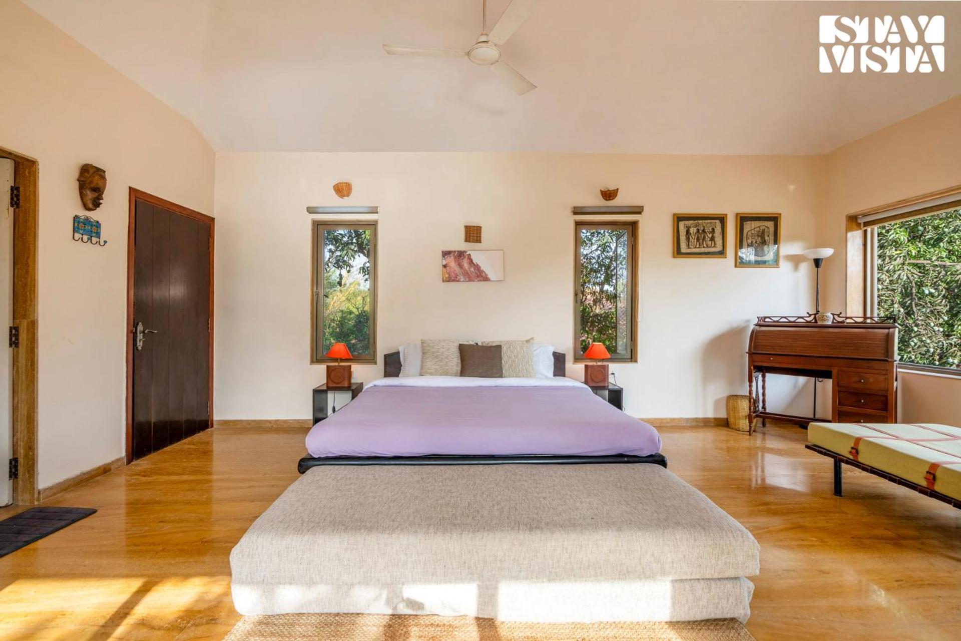 Stayvista At Three Shores With Lake View & Alfresco Dining Khamshet Eksteriør billede