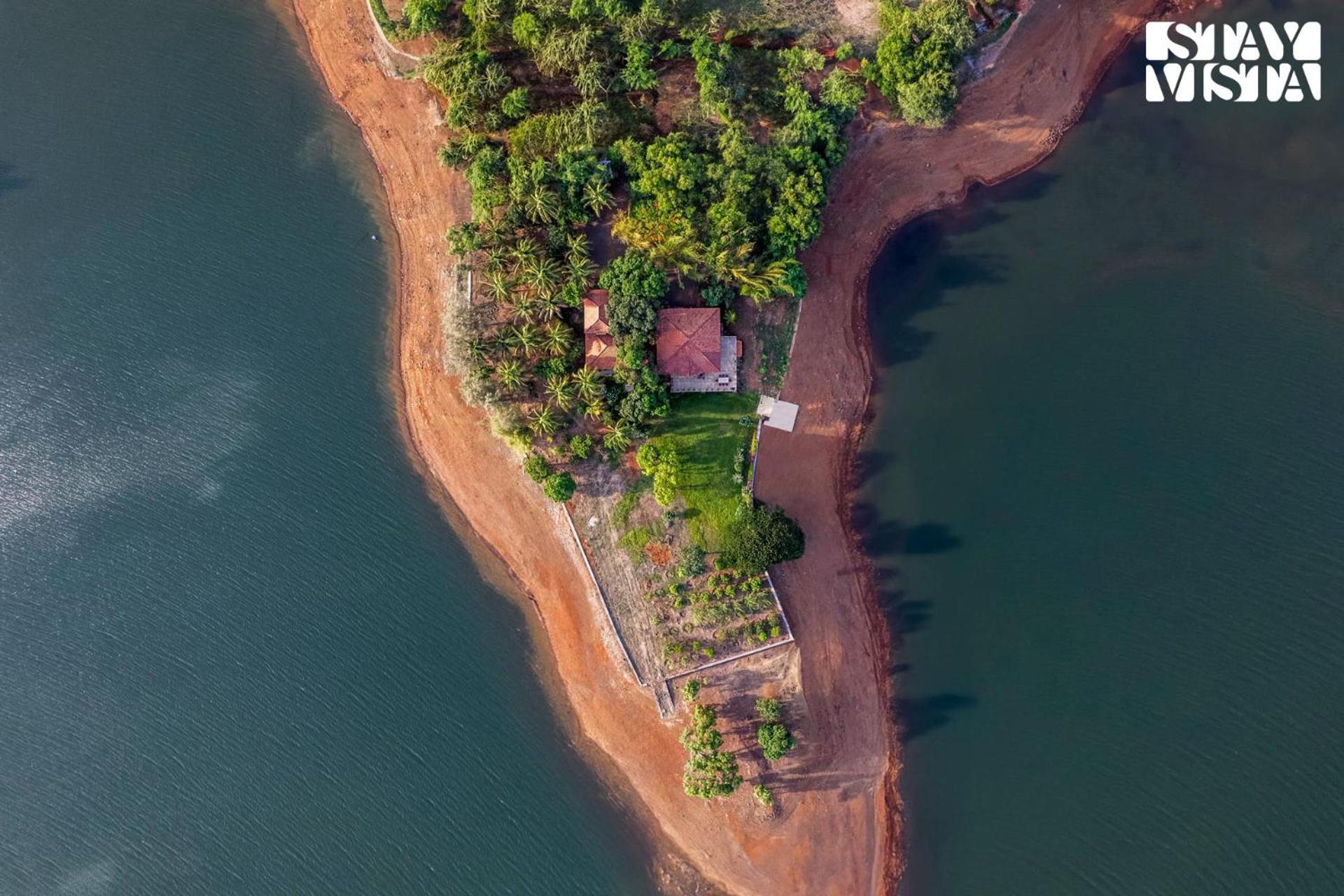 Stayvista At Three Shores With Lake View & Alfresco Dining Khamshet Eksteriør billede